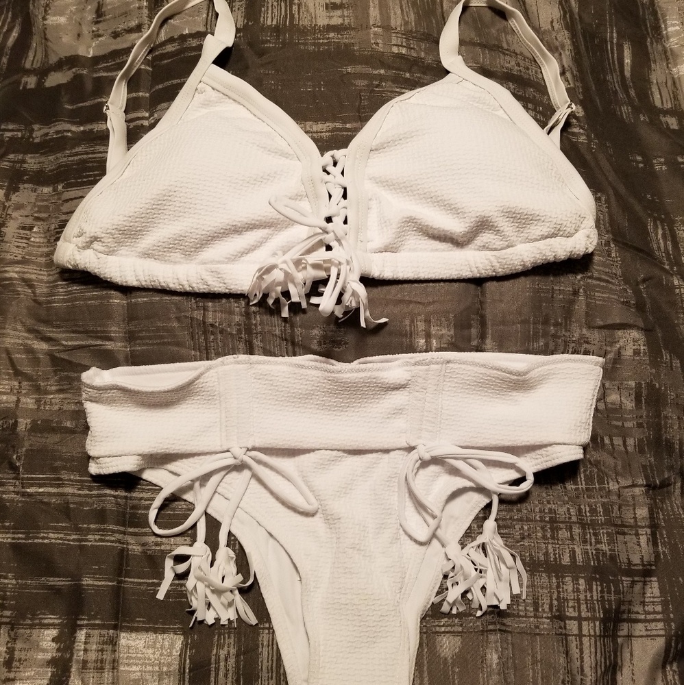 White Bikini (NWT)